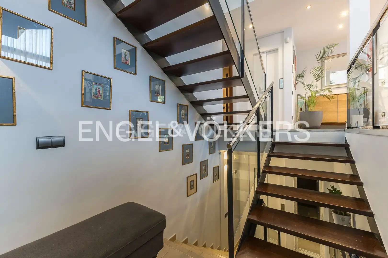 Houses for sale in Castelldefels  with Air Conditioner, Heating and Private garden