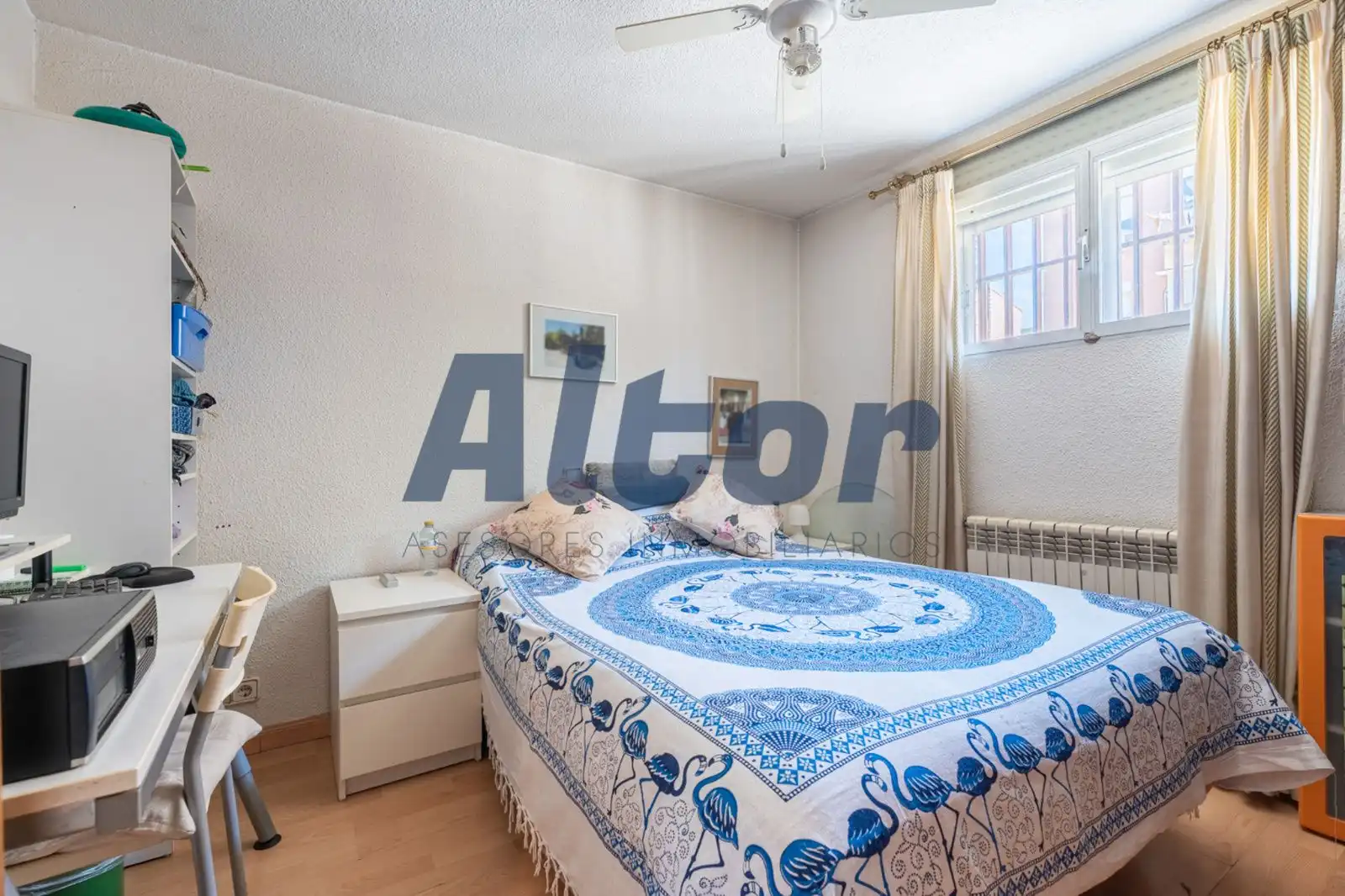 Habitación de Piso en venta en Madrid con Calefacción y Amueblado