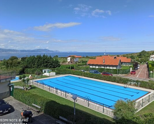 Piscina de Pis en venda en Barrika amb Traster