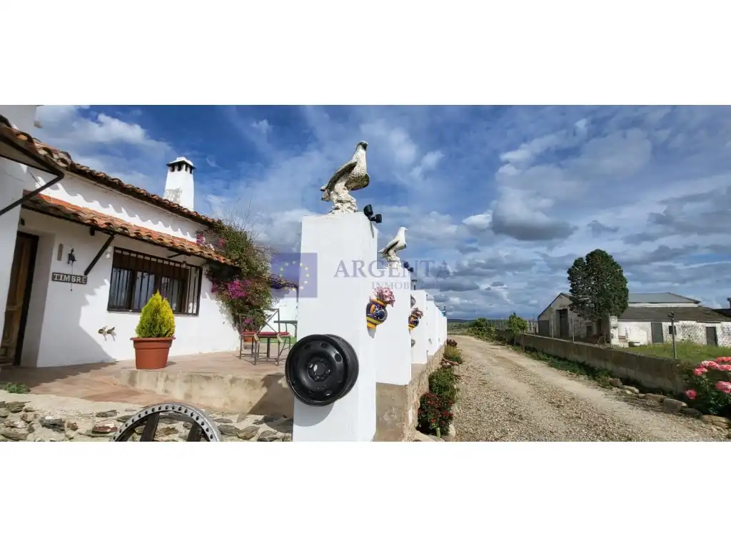 Country house zum Verkauf in Calle Ruta De La Plata, Galisteo