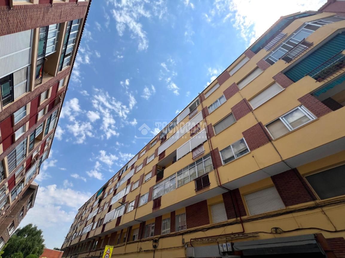 Vista exterior de Pis en venda en Valladolid Capital amb Calefacció i Traster