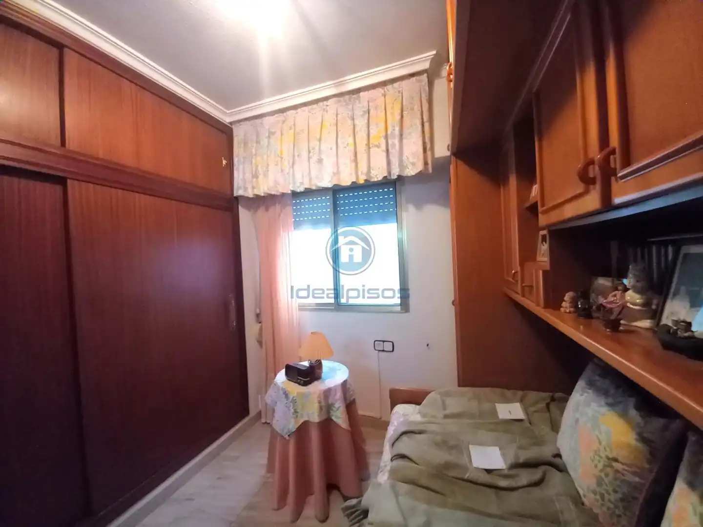 Dormitori de Pis en venda en Alicante / Alacant amb Balcó