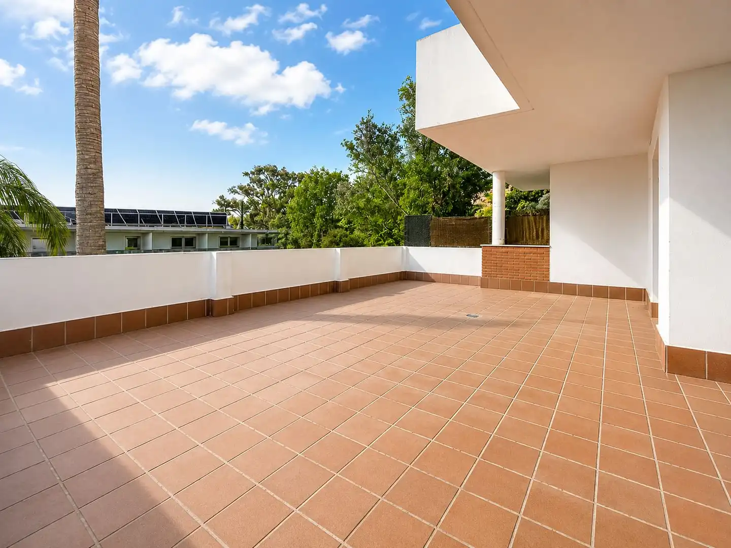 Terrassa de Apartament en venda en Mijas amb Aire condicionat, Calefacció i Jardí privat