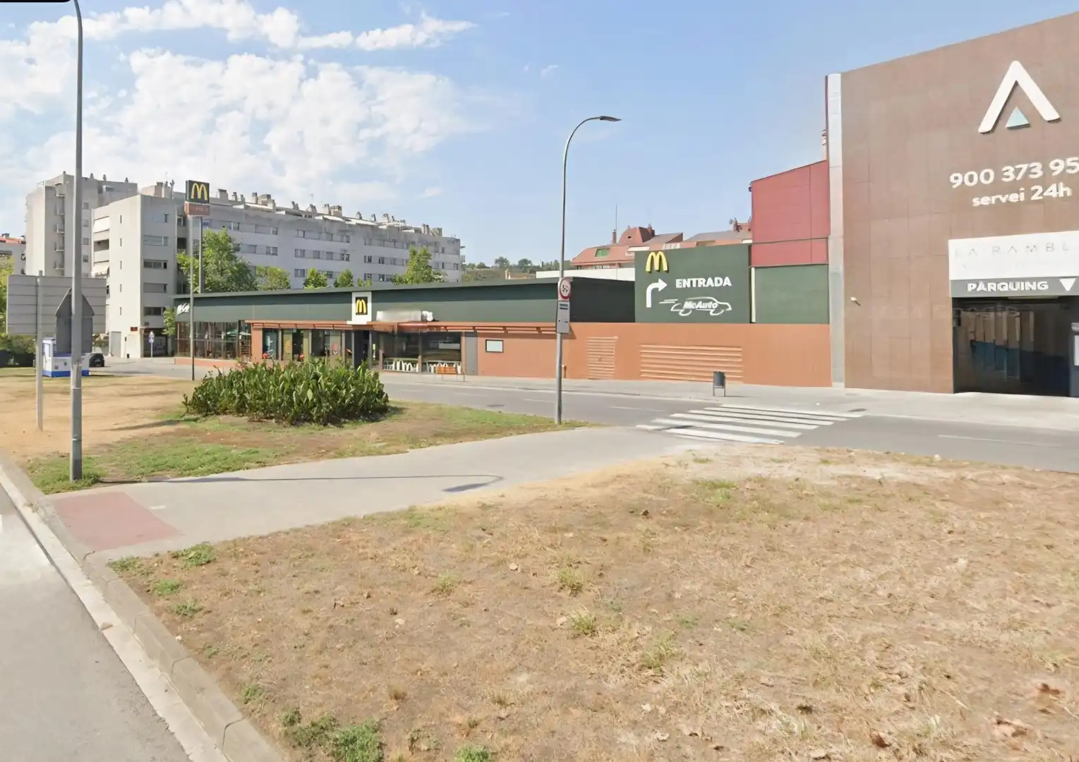 Außenansicht von Dachboden zum Verkauf in Terrassa mit Heizung, Terrasse und Ofen