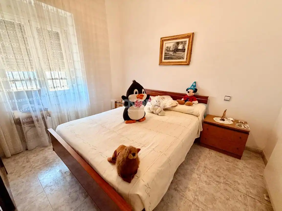 Habitación de Casa o chalet en venta en Añover de Tajo con Aire acondicionado y Amueblado