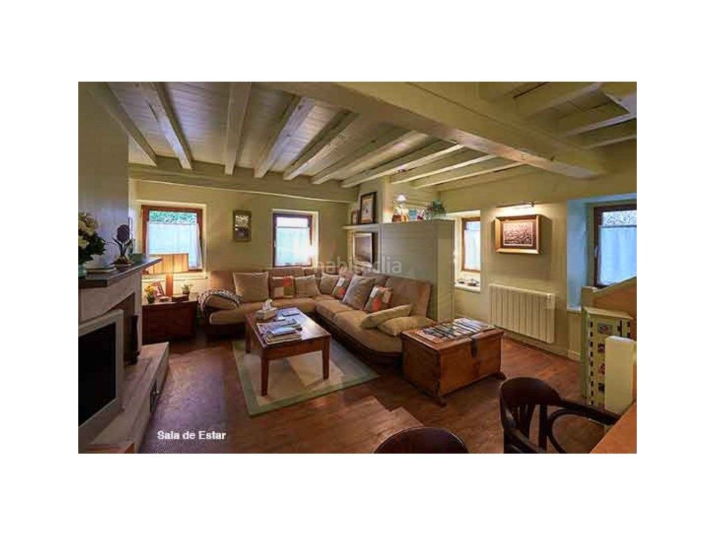 Living room of Country house for sale in Naut Aran