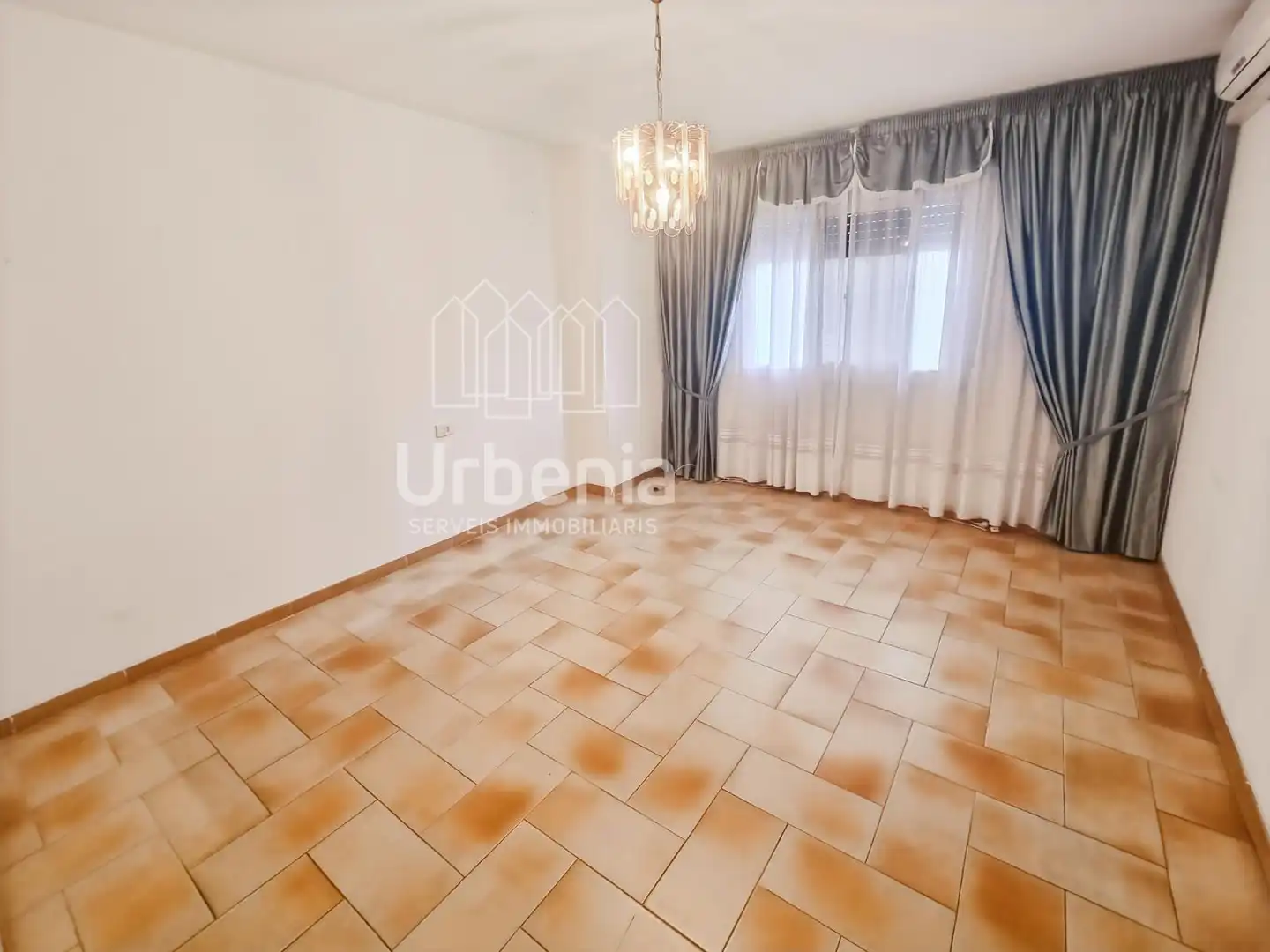 Flat for sale in Mataró  with Air Conditioner, Heating and Terrace