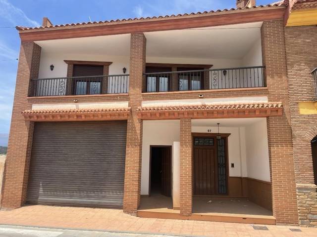 Casa-chalet en Venta en Valle del Zalabí