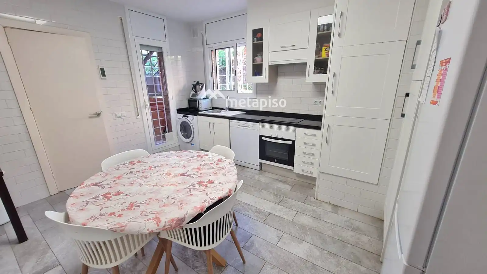 Cuina de Casa o xalet en venda en El Vendrell amb Aire condicionat i Calefacció