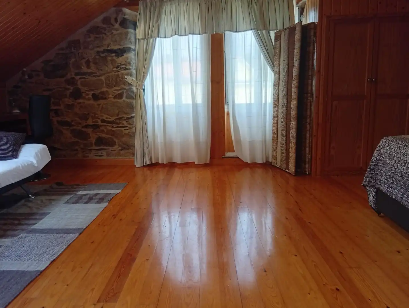 Sala d'estar de Casa o xalet en venda en Cabanas amb Calefacció, Jardí privat i Traster