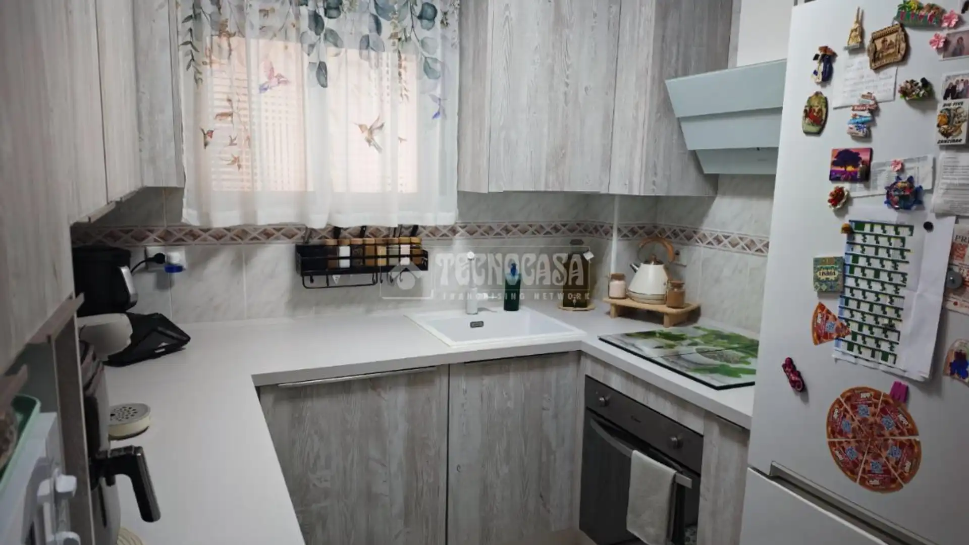 Kitchen of Flat for sale in Alcalá de Henares  with Air Conditioner
