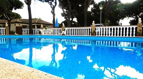 Foto 4 de Casa o chalet en venta en Lago Leman del, Las Lagunas - Campano, Chiclana de la Frontera