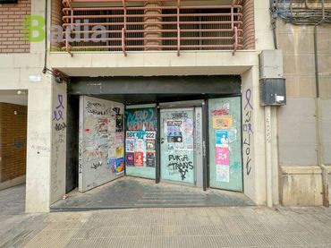 Local comercial en venda a Calle Maragall 17