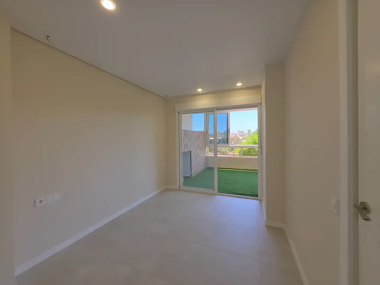 Piso con piscina en venta en Avenida Pintor Fernando Soria 12, imagen 21
