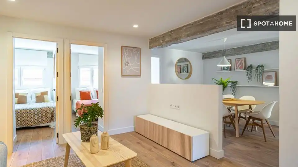Living room of Flat for rent in Madrid  with Air Conditioner, Heating and Furnished