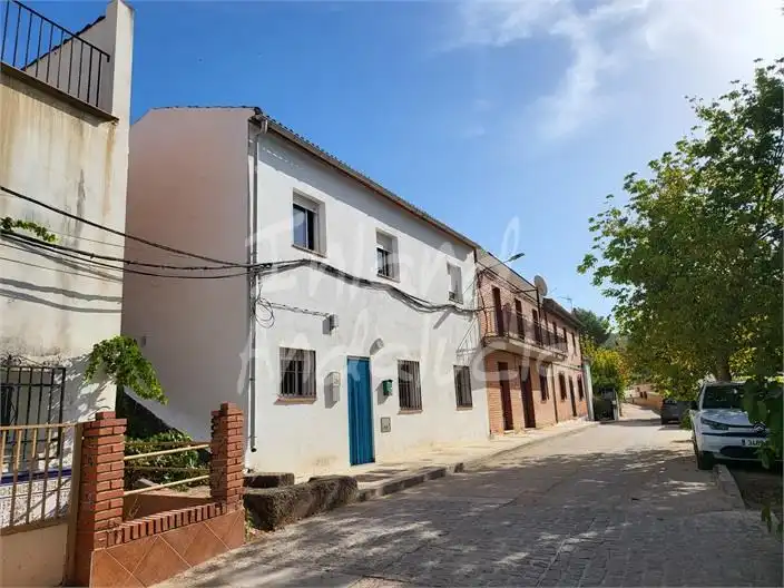 Adossat en venda a Villanueva de Algaidas