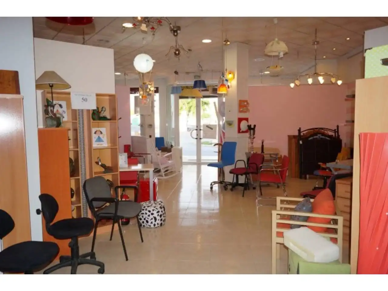 Local comercial en venda a Baena, imagen 5
