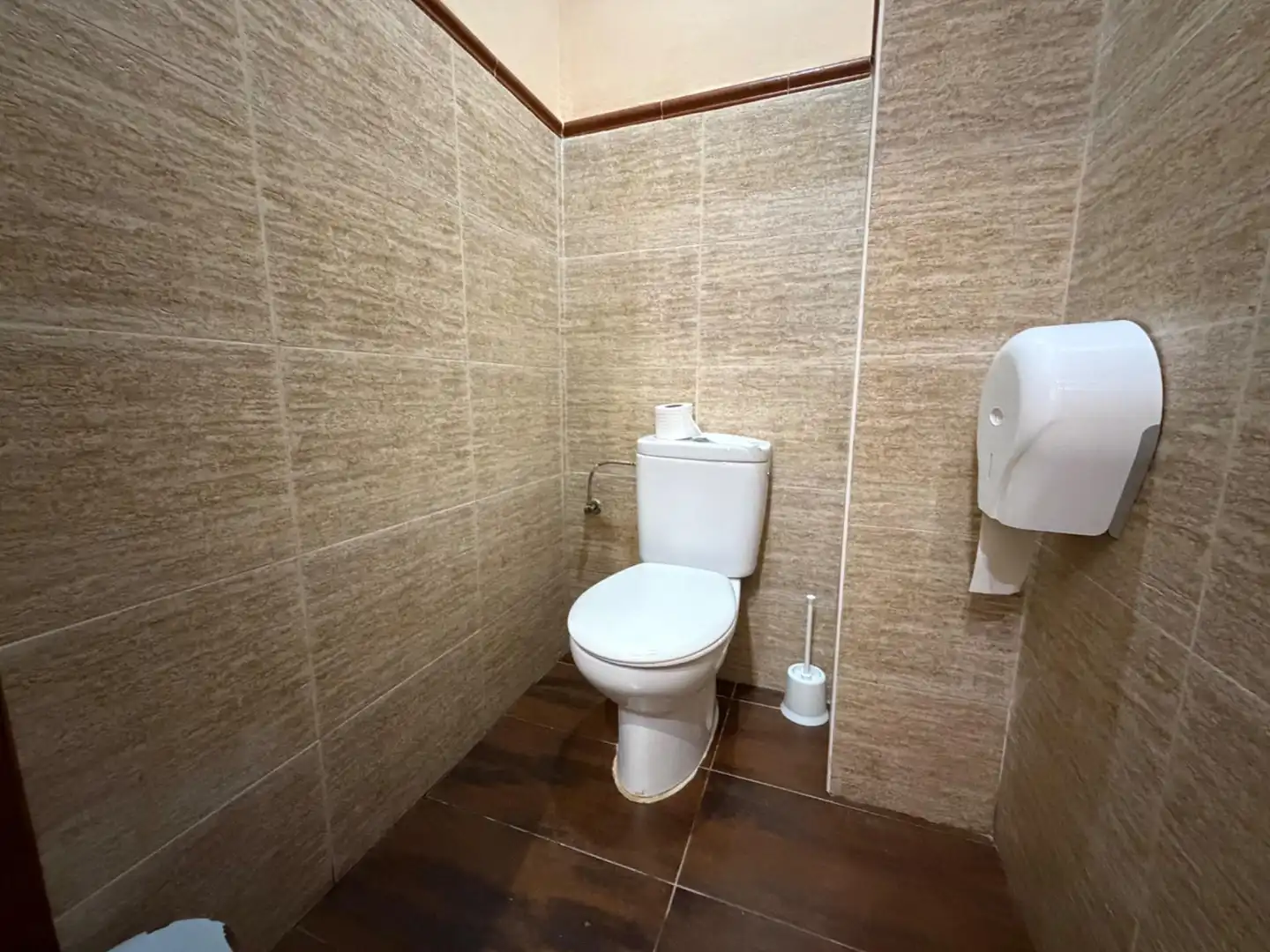 Bathroom of Houses for sale in Chulilla  with Air Conditioner, Heating and Terrace