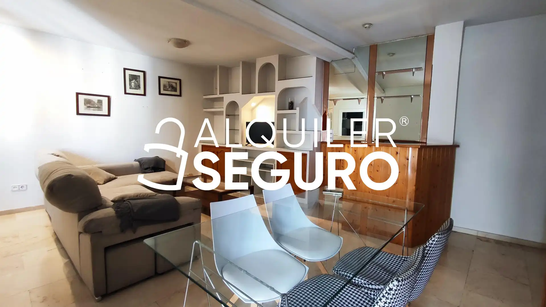 Sala de estar de Piso de alquiler en Córdoba con Aire acondicionado, Terraza y Amueblado