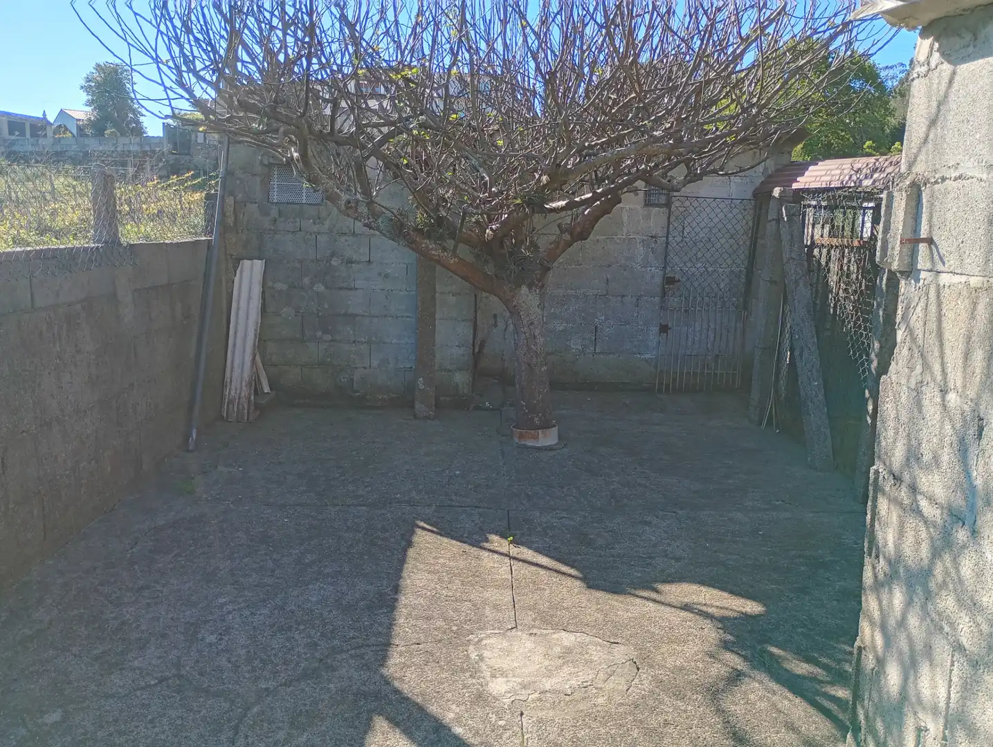 Casa o chalet en venta en O Grove   con Calefacción, Jardín privado y Amueblado