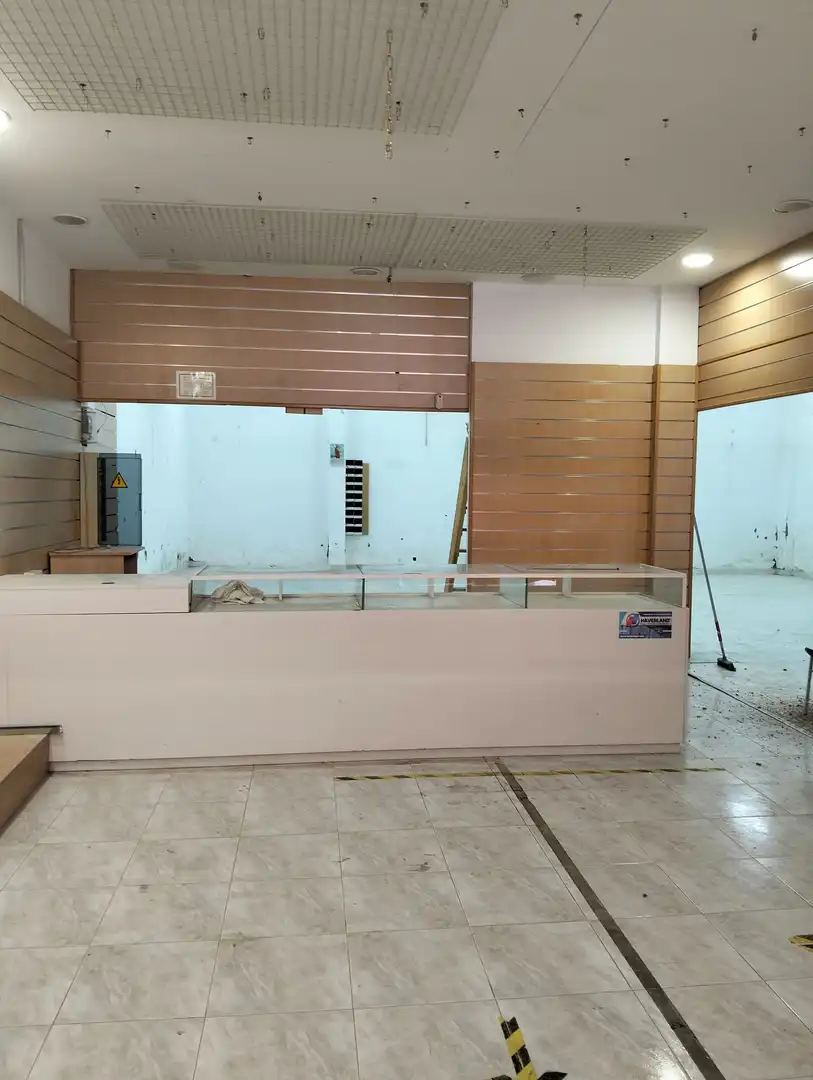 Commercial properties for sale in Portugalete