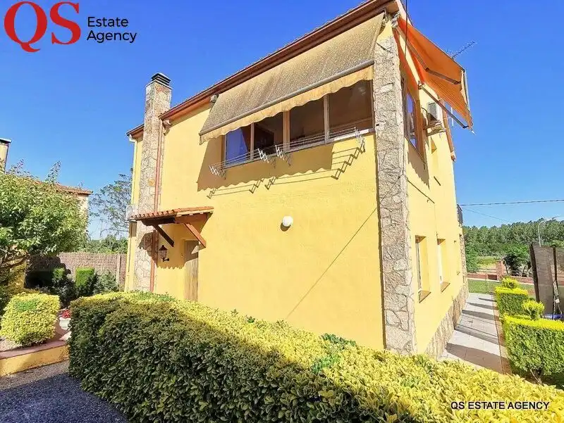 Casa o chalet en venta en Medinyà