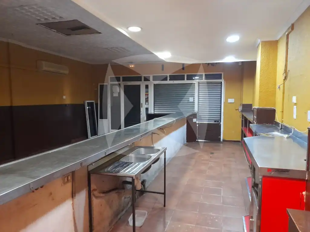 Geschaftsraum zum Verkauf in Calle Somoza Rivera, La Estación