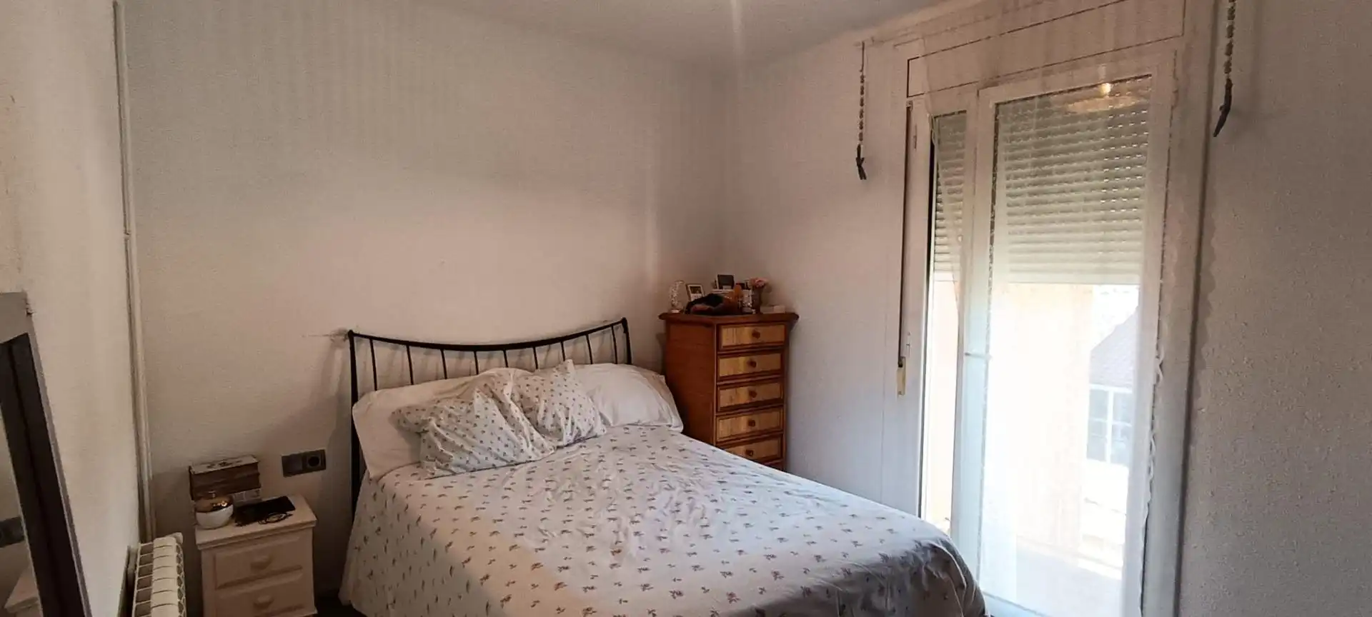 Dormitori de Pis en venda en Sabadell amb Aire condicionat i Calefacció
