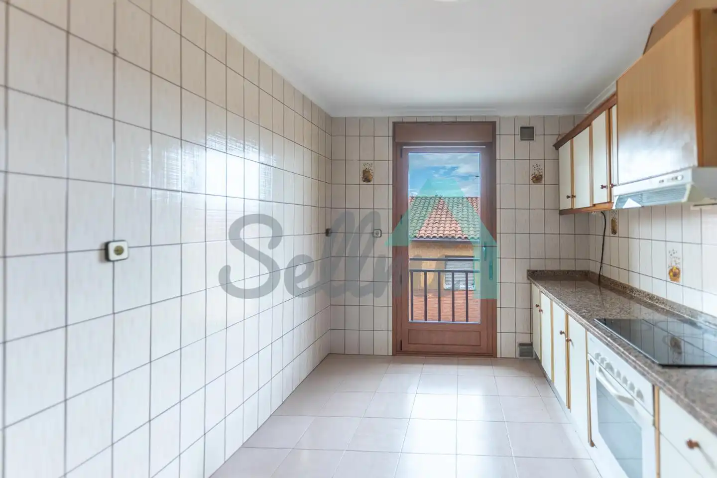 Kitchen of Flat for rent in Siero  with Heating, Balcony and Pets allowed