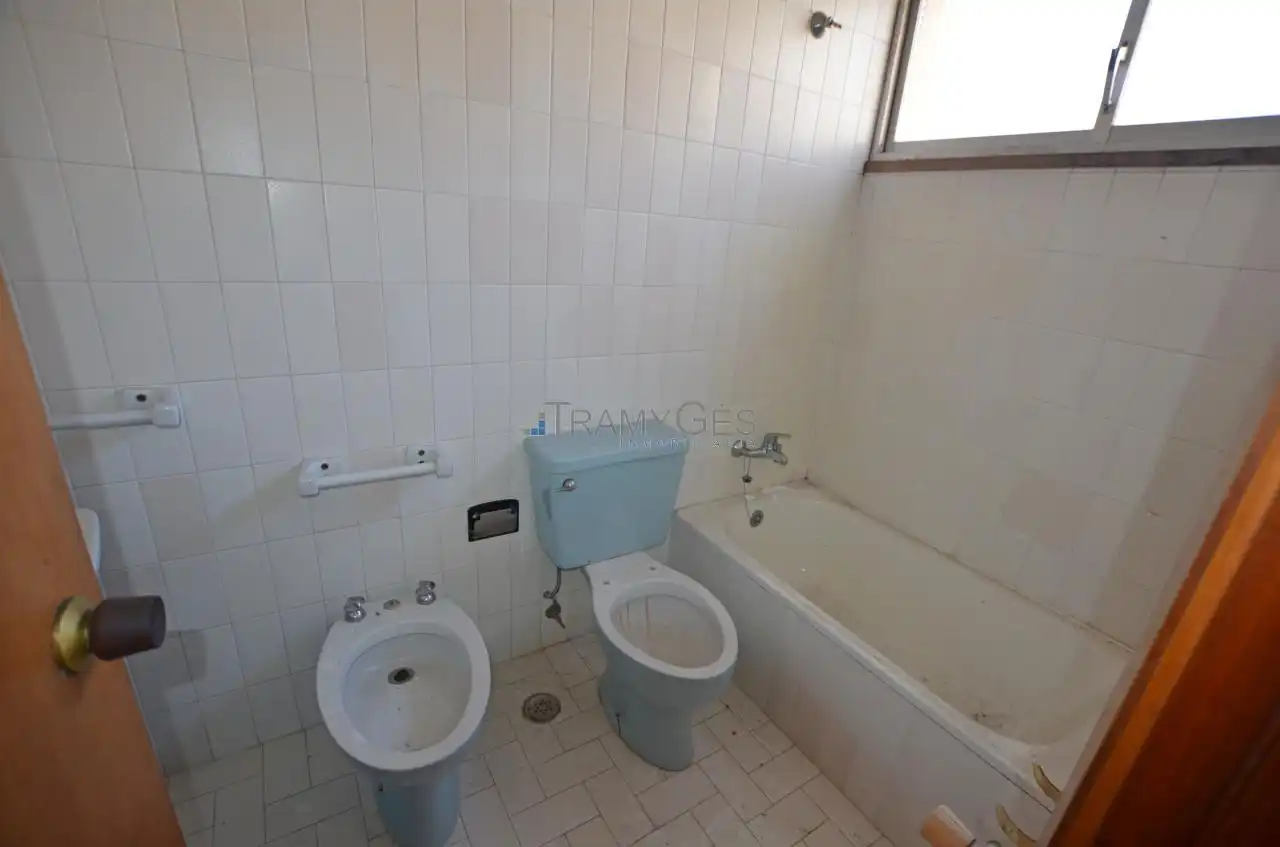 Bany de Edifici en venda en Tomiño