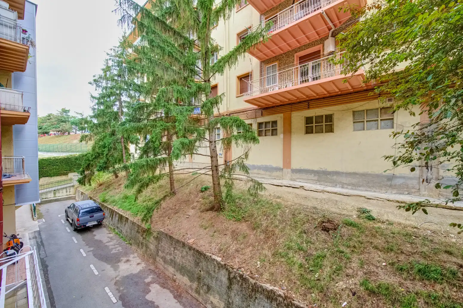 Vista exterior de Piso en venta en Beloso