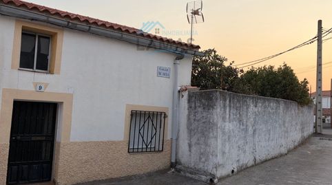 Foto 2 de Casa o xalet en venda a Calle Acacia, 9, Casatejada, Cáceres