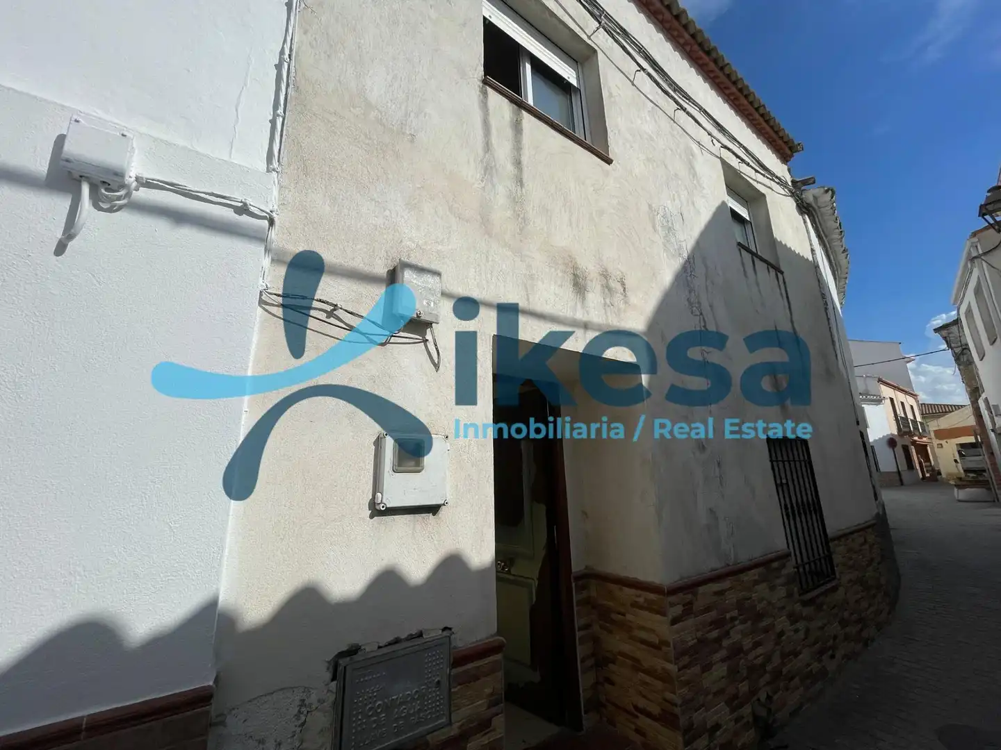 Exterior view of Houses for sale in Arjona