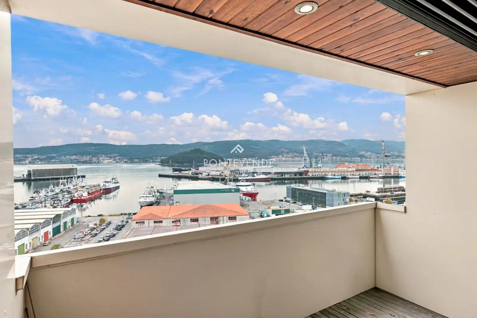 Balcony of Flat for sale in Marín, Pontevedra