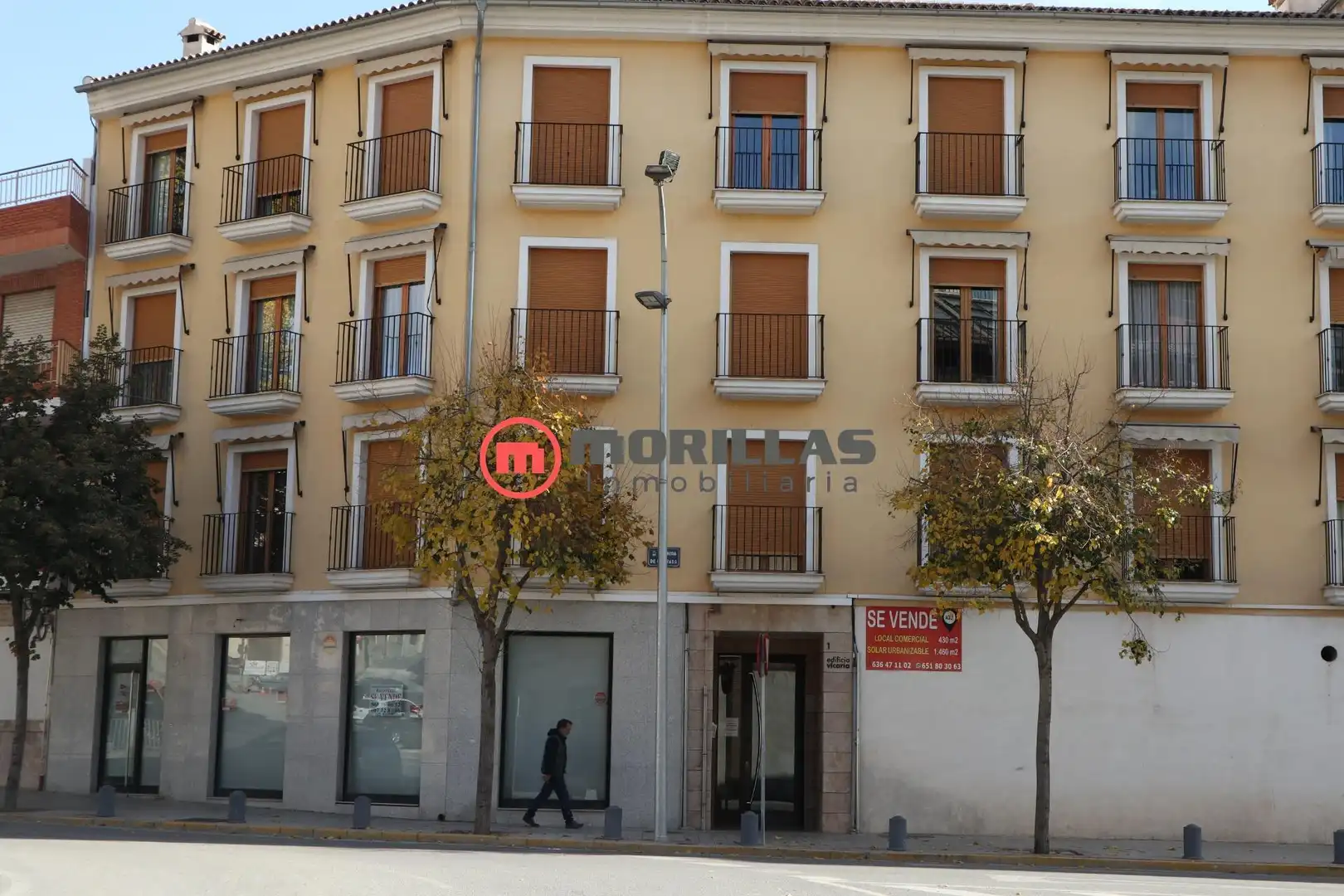 Local comercial en venda a Avenida Carretera de Granada 3