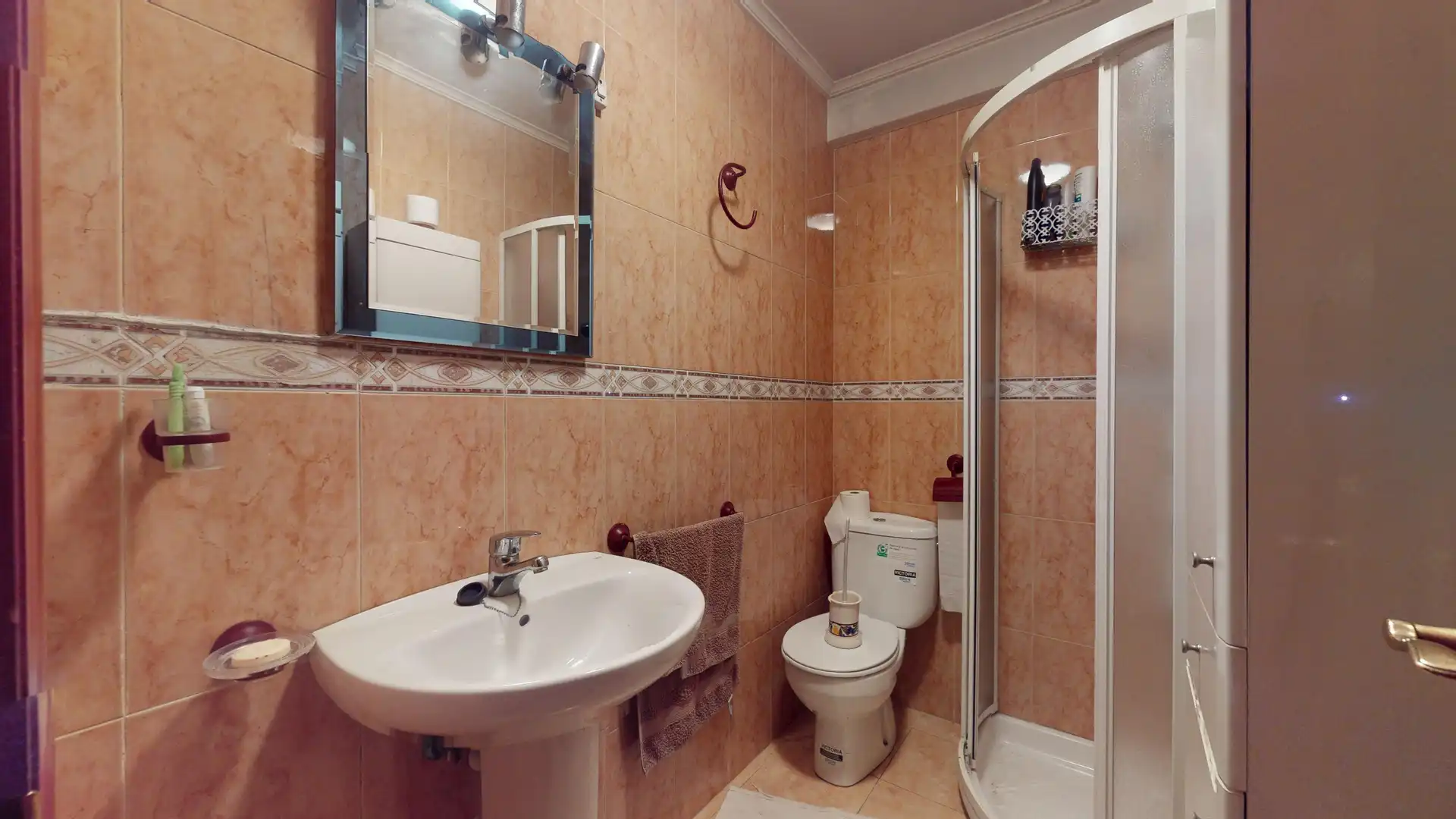 Baño de Casa o chalet en venta en Castro-Urdiales con Calefacción, Terraza y Trastero