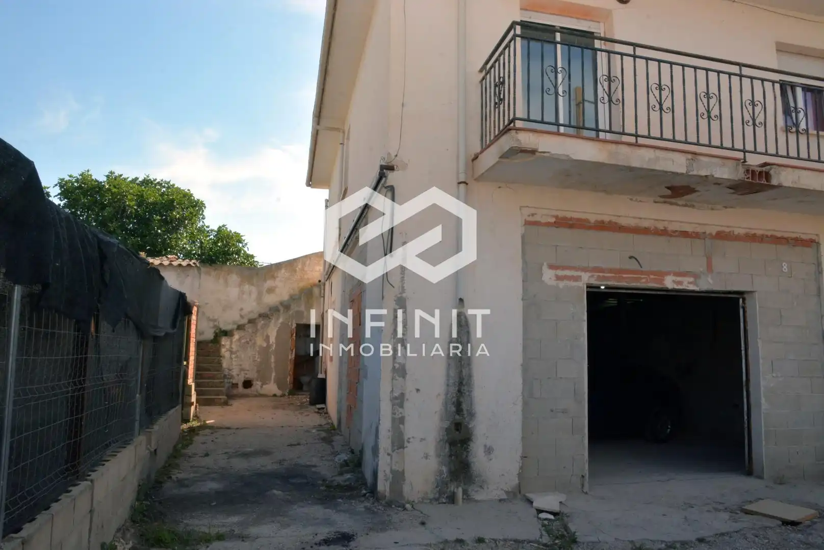 Vista exterior de Casa o xalet en venda en Mazuecos amb Terrassa i Traster