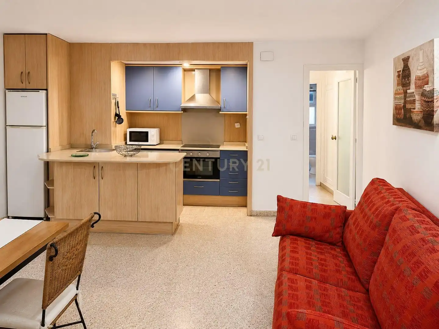 Cuina de Apartament de lloguer en Valencia amb Aire condicionat