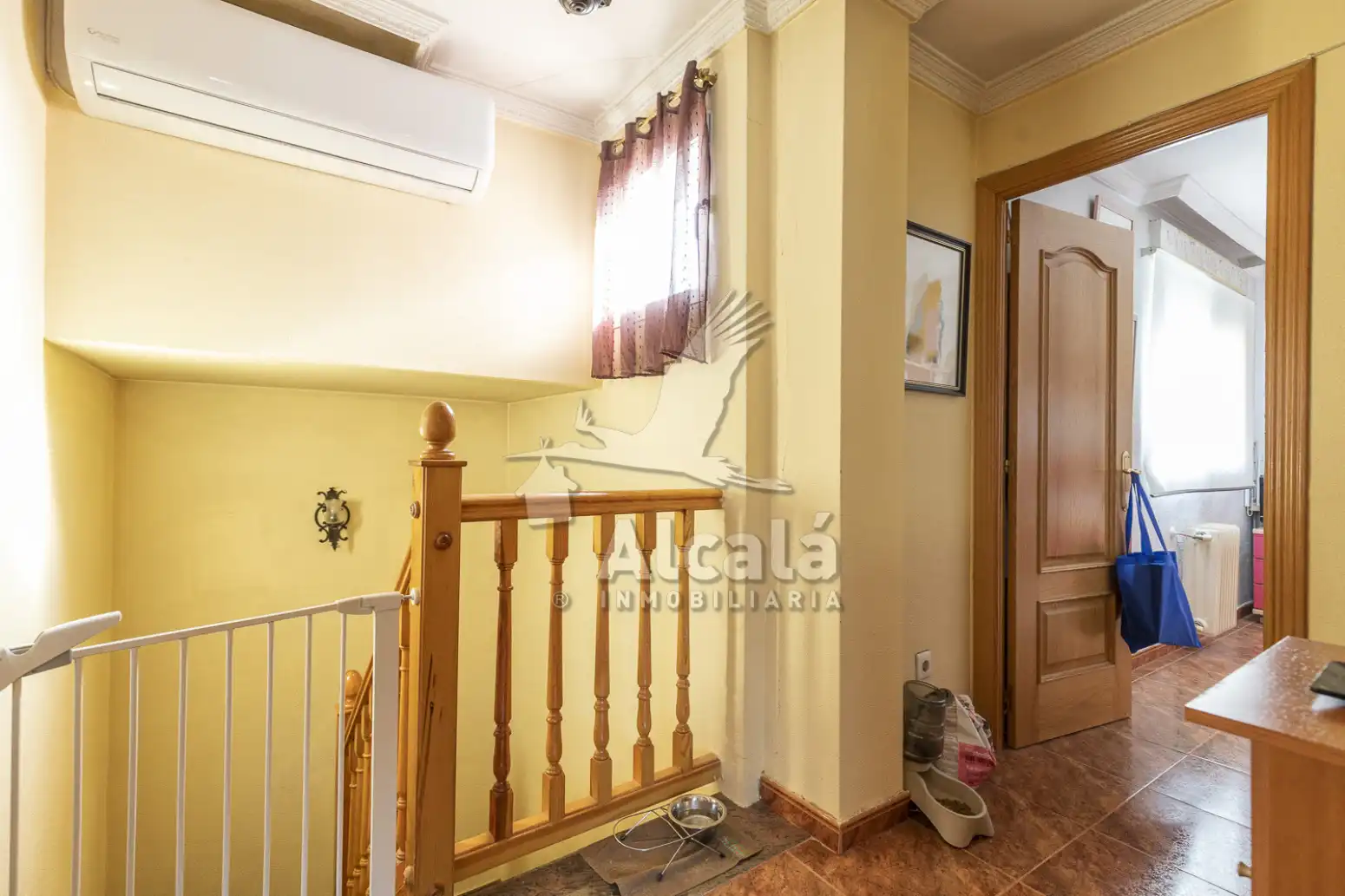 Casa adosada en venta en Azuqueca de Henares con Aire acondicionado, Calefacción y Piscina