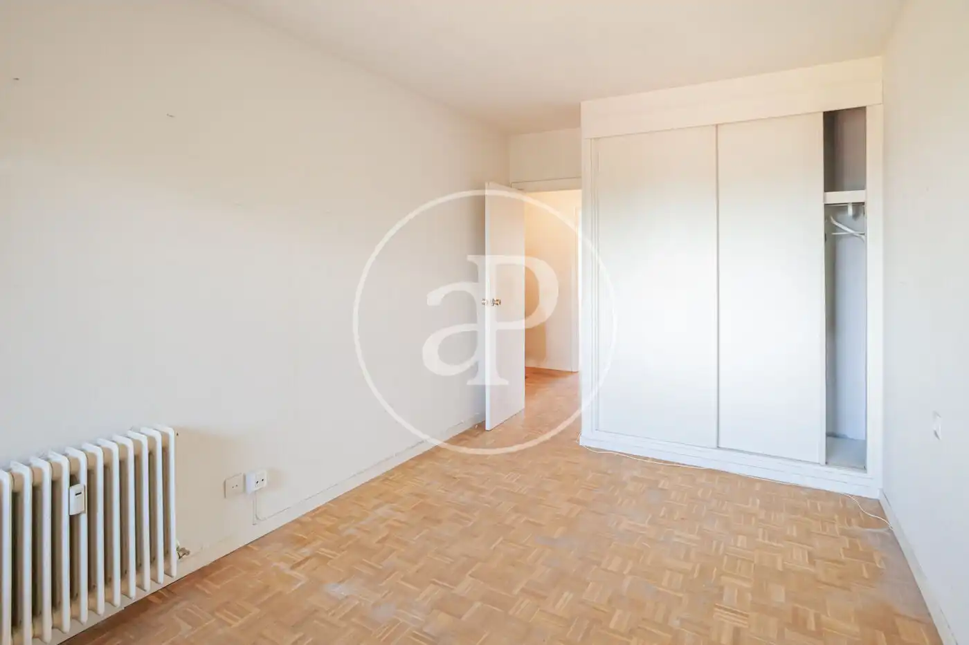 Bedroom of Flat for sale in Majadahonda  with Heating, Private garden and Terrace