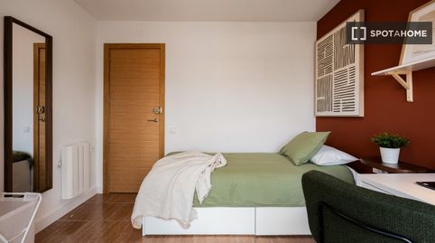 Foto 3 de Habitació a Can Rull, Sabadell