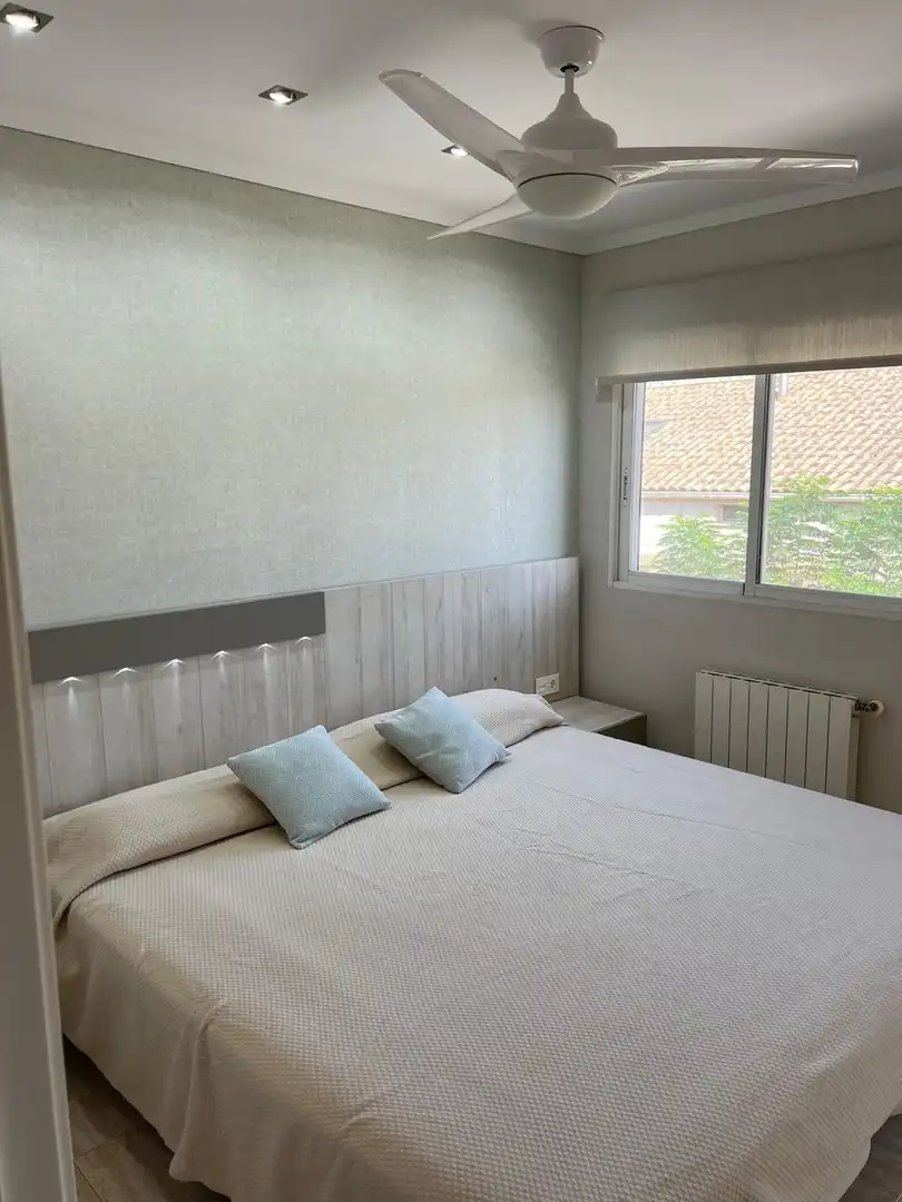 Habitación de Casa adosada en venta en Massamagrell con Aire acondicionado, Calefacción y Terraza