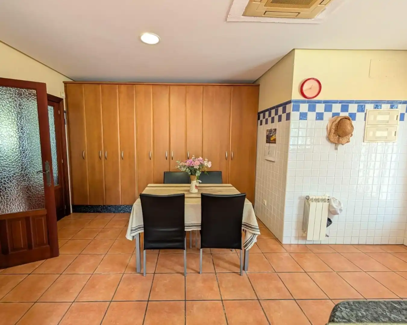 Küche von Haus oder Chalet zum Verkauf in Gandia mit Heizung, Privatgarten und Terrasse