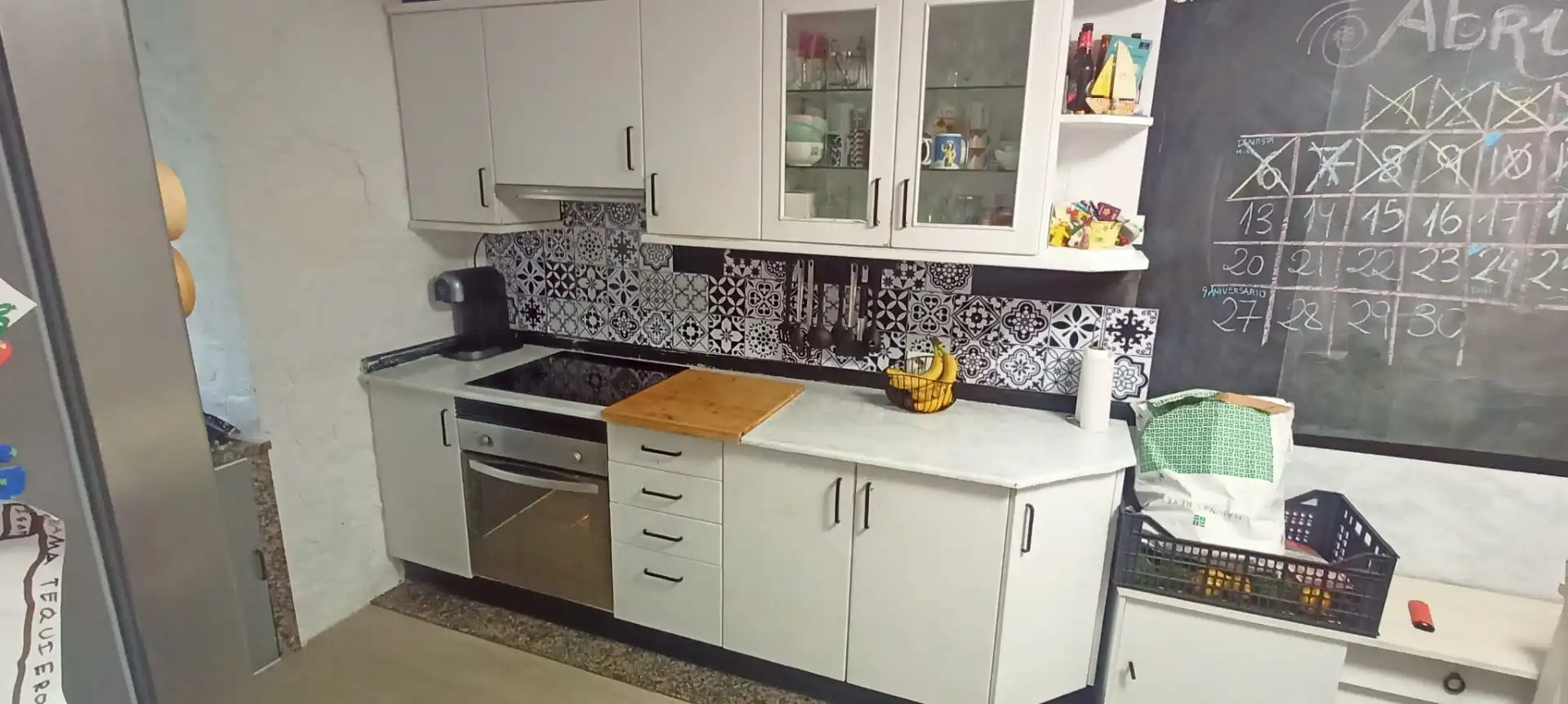 Cocina de Casa adosada en venta en Bergondo con Calefacción, Jardín privado y Trastero