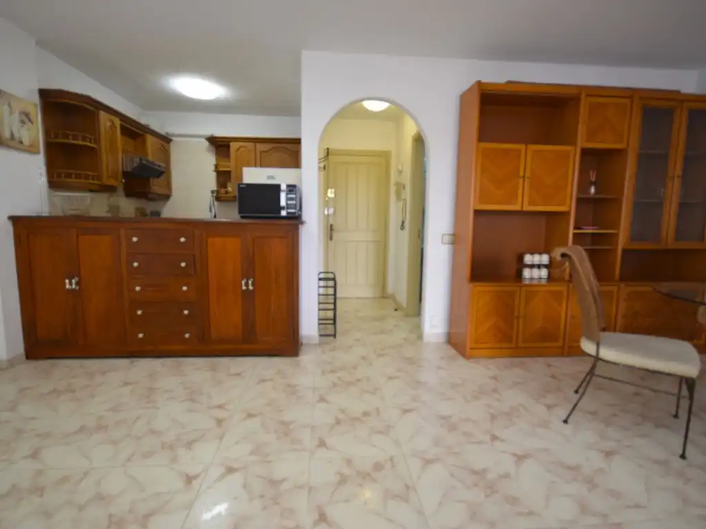 Wohnung zur Miete in Calle Luis Rodríguez Figueroa, Zona Botánico