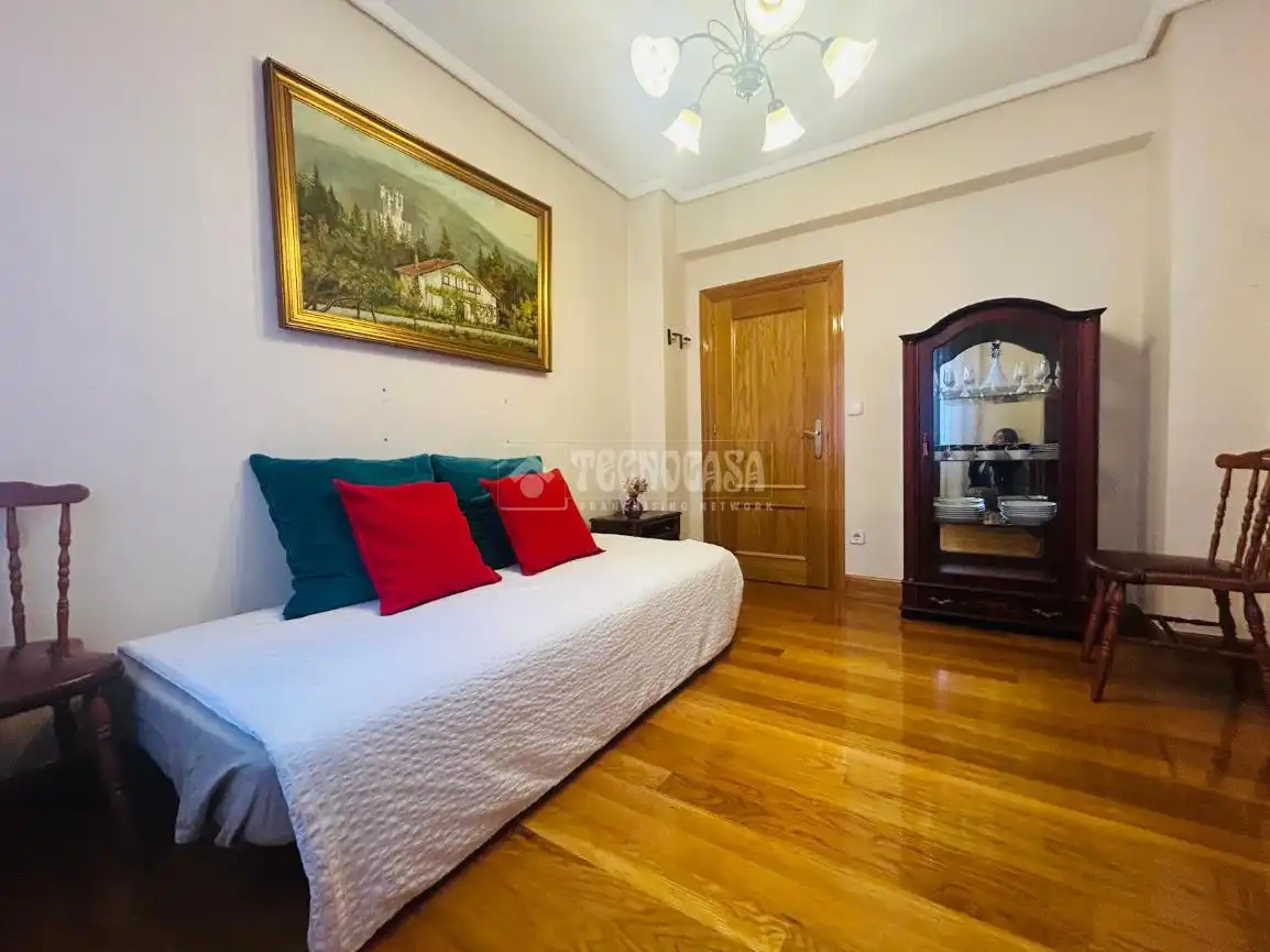 Bedroom of Flat for sale in Bilbao   with Heating and Terrace