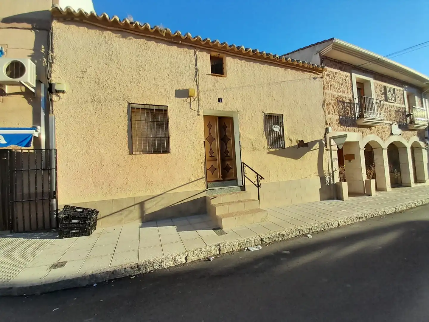 Exterior view of Detached homes for sale in Almodóvar del Campo  with Terrace and Storage room