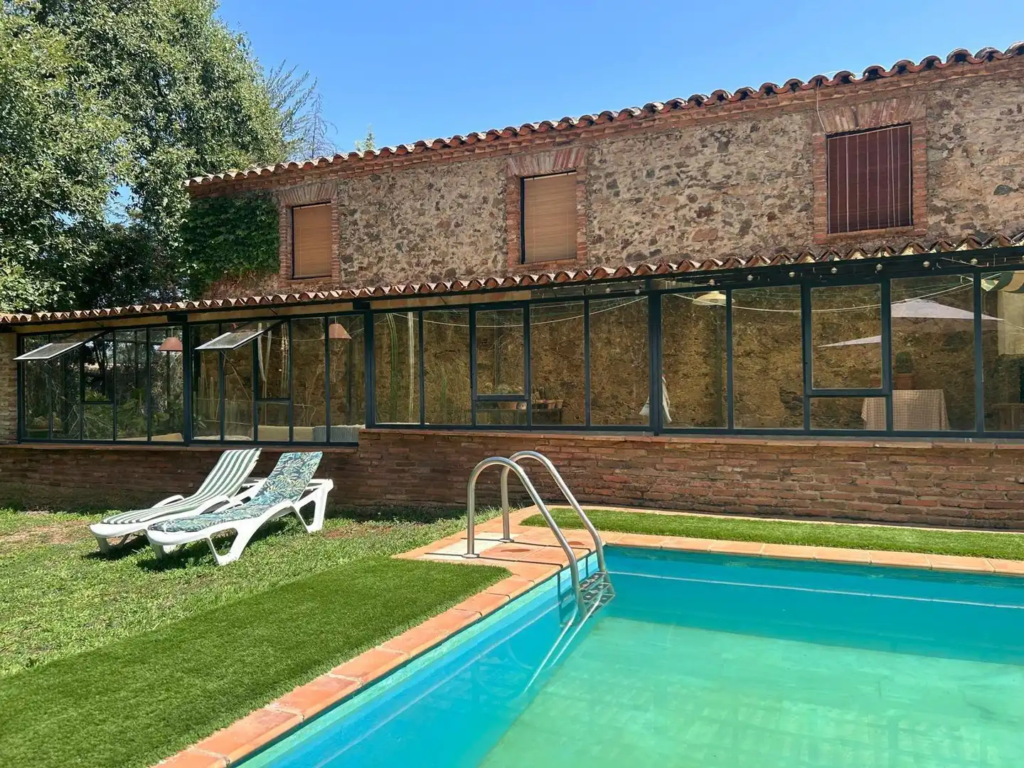 Piscina de Finca rústica en venta en Galaroza con Calefacción, Terraza y Trastero