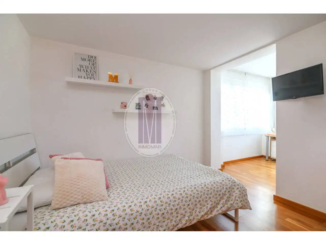 Dormitori de Casa adosada en venda en Castelldefels amb Calefacció, Terrassa i Piscina comunitària