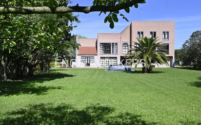 Exterior view of House or chalet for sale in Santander  with Air Conditioner, Heating and Private garden